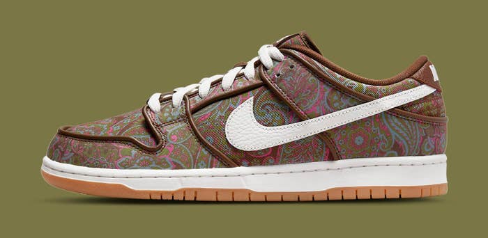Nike SB Dunk Low &#x27;Paisley&#x27; DH7534 200 Lateral