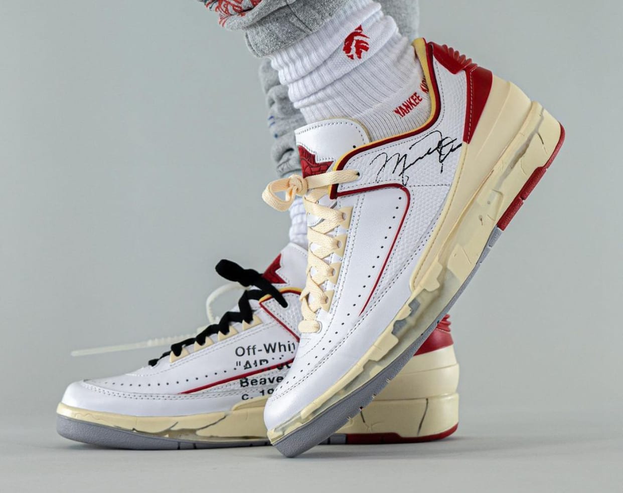Off-White x Air Jordan 2 Low DJ4375-106 lateral on foot