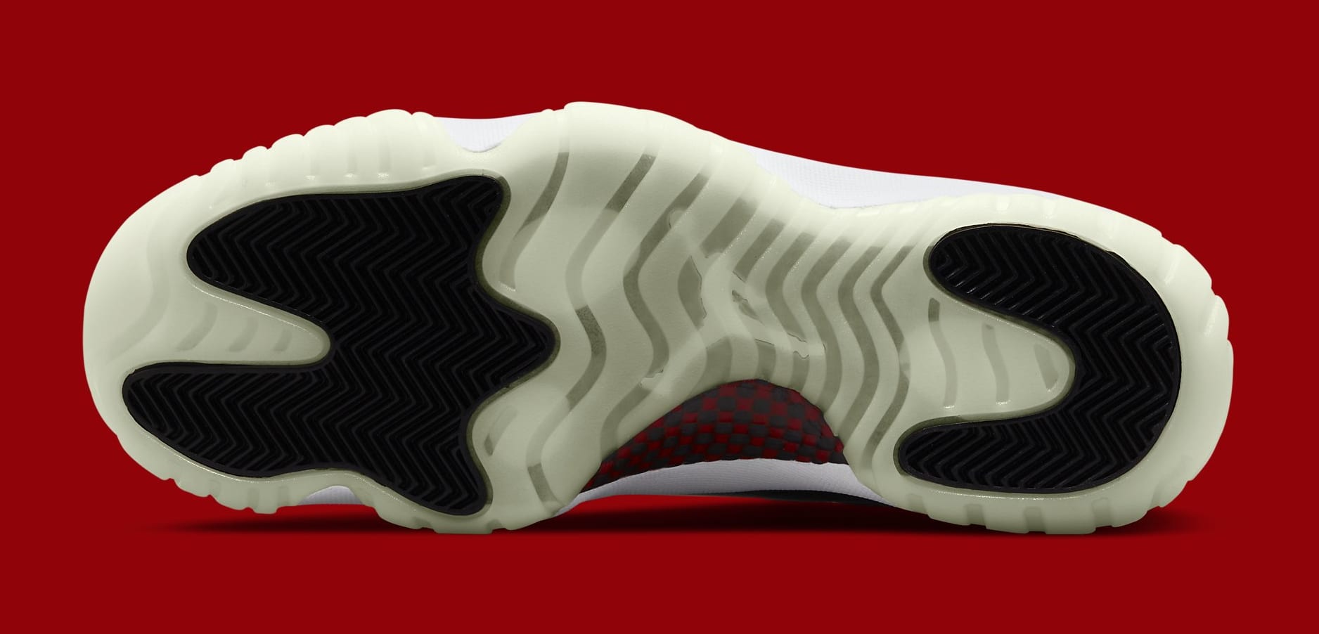Nike Air Jordan 11 Low 72–10 Official Release