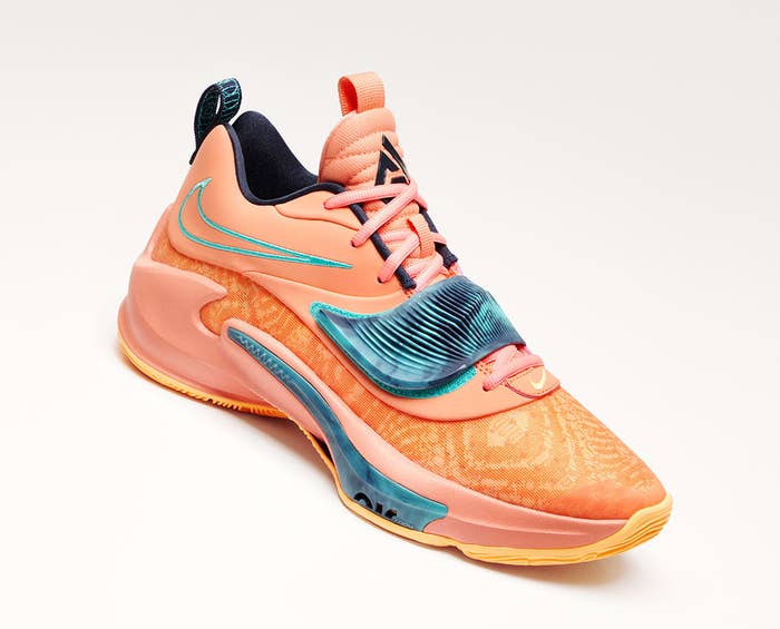 Nike Zoom Freak 3 Orange Front