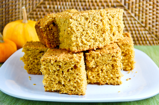 This would go perfectly with the Pumpkin Turkey Chili! Get the recipe here.