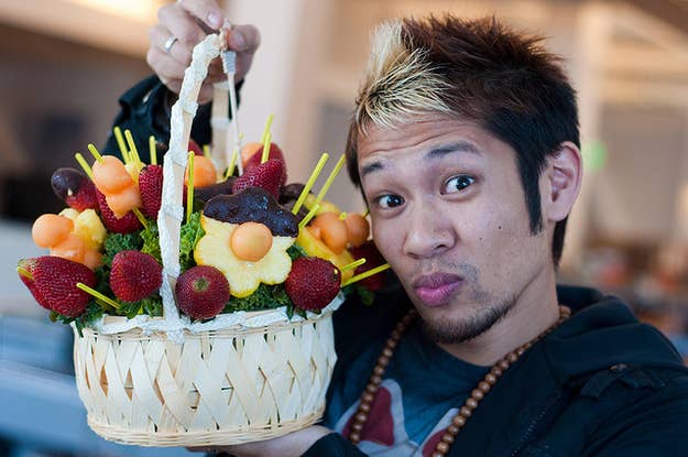 24 Reasons Why You Should Never Give Someone An Edible Arrangement