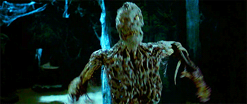 What’s so bad: Evelyn (Rachel Weisz) can’t resist a good read of the Book of the Dead which brings life into the mummified remains of Imhotep who was, until recently, decaying in his tomb, minding his own business. With him he brings several plagues and many more deaths in an attempt to raise the body of his old girlfriend. Well done Evelyn, well done.