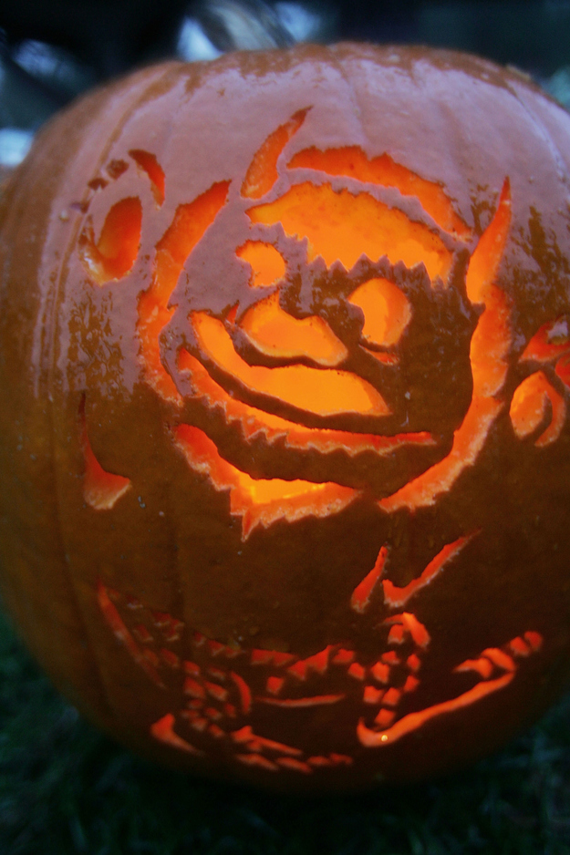 15 Pop Culture Jack Olanterns That You Wish You Made Yourself 