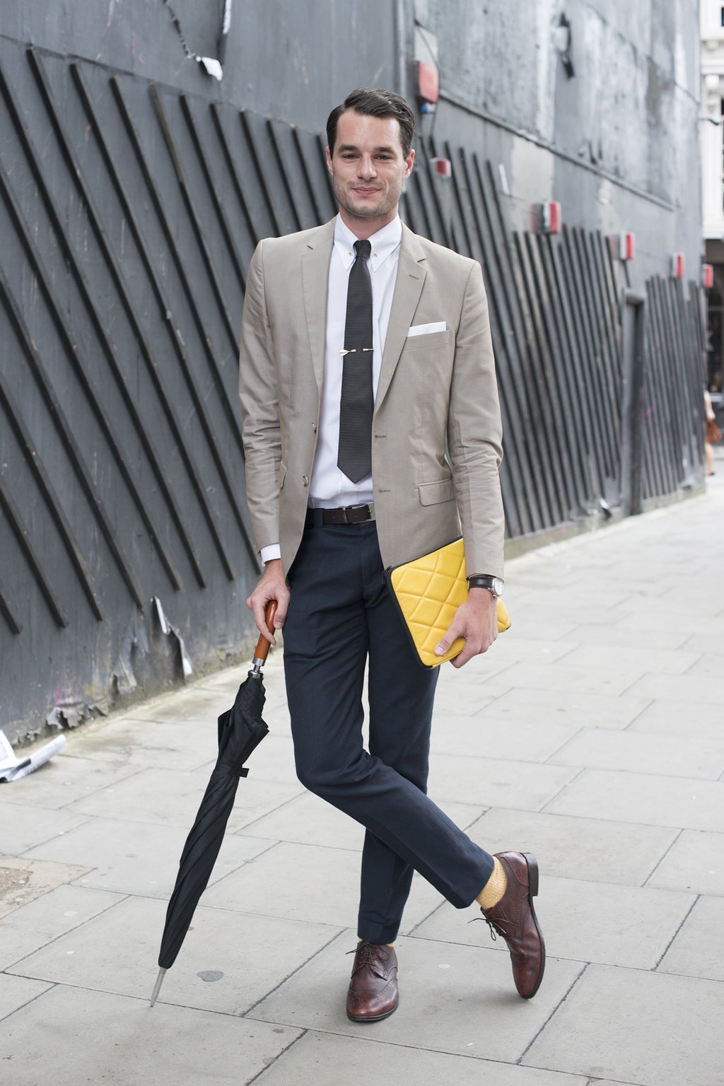 10 Ways For Guys To Smarten Up Their Style