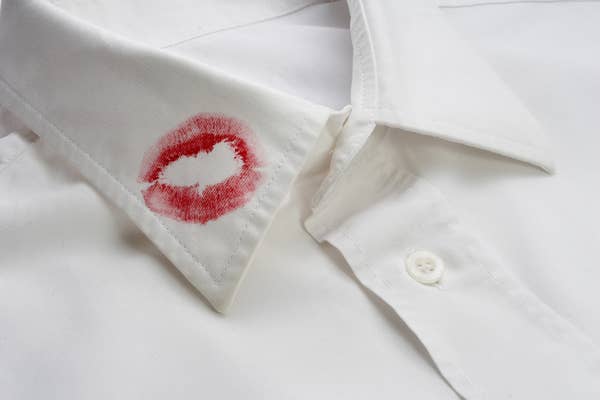 30 Squeaky Clean Laundry Hacks