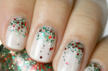 15 Holiday Manicures That Are Actually Easy