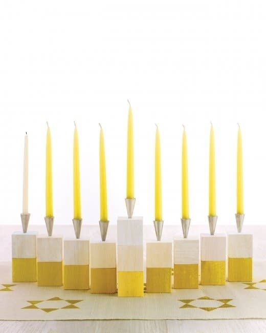 21 Super Cute Ways To Decorate For Hanukkah