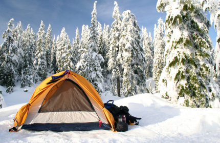 23 Essential Winter Camping Hacks