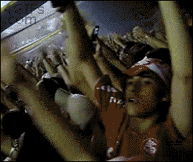 12 Fail GIFs That Will Make You Get Off The Phone