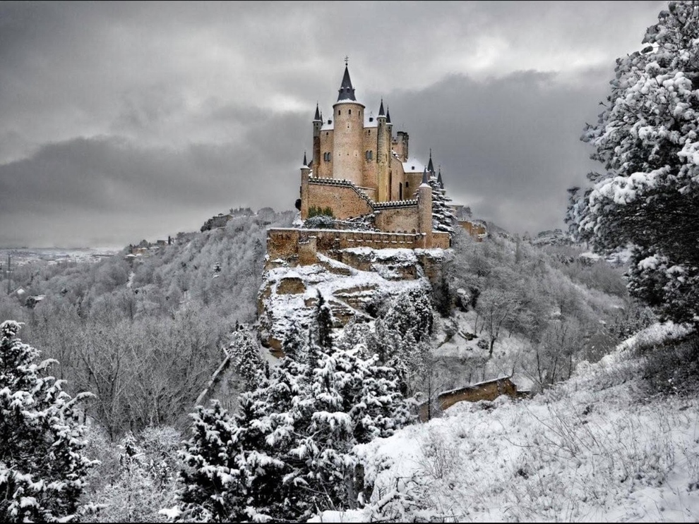 Alca&#x301;zar de Segovia, Spain