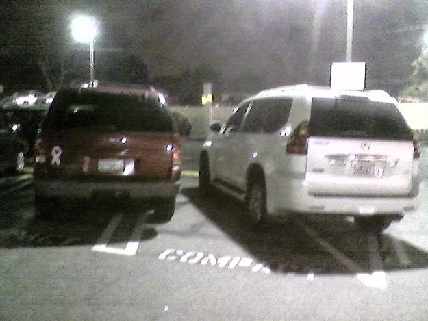 Navigating a vehicle the size of most studio apartments, this MILF’s got a lot on her mind and driving within one lane isn’t one of them. All-wheel drive = using the grass median to enter The Whole Foods parking lot on San Vicente.