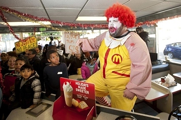 Fast Food Workers Across America Protest To Raise Minimum Wage To $15