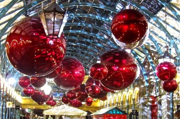 Have Yourself a Covent Garden Christmas, by Tony Lobl