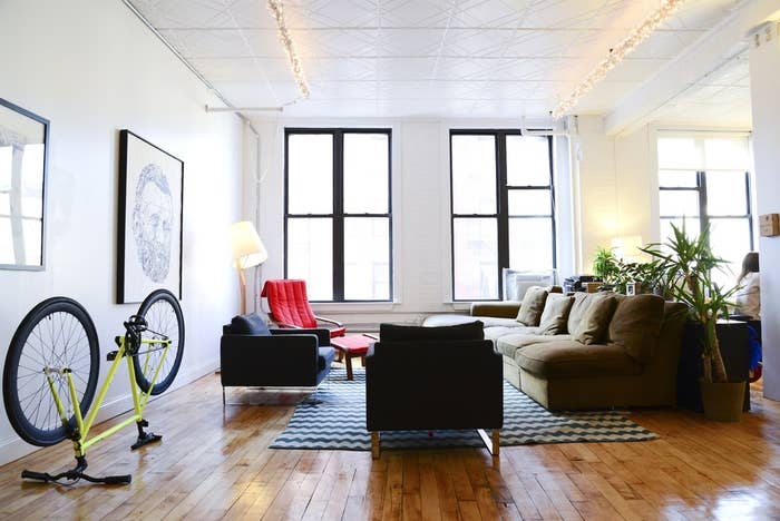 21 Bachelor Pad Tricks That Will Up Your Game