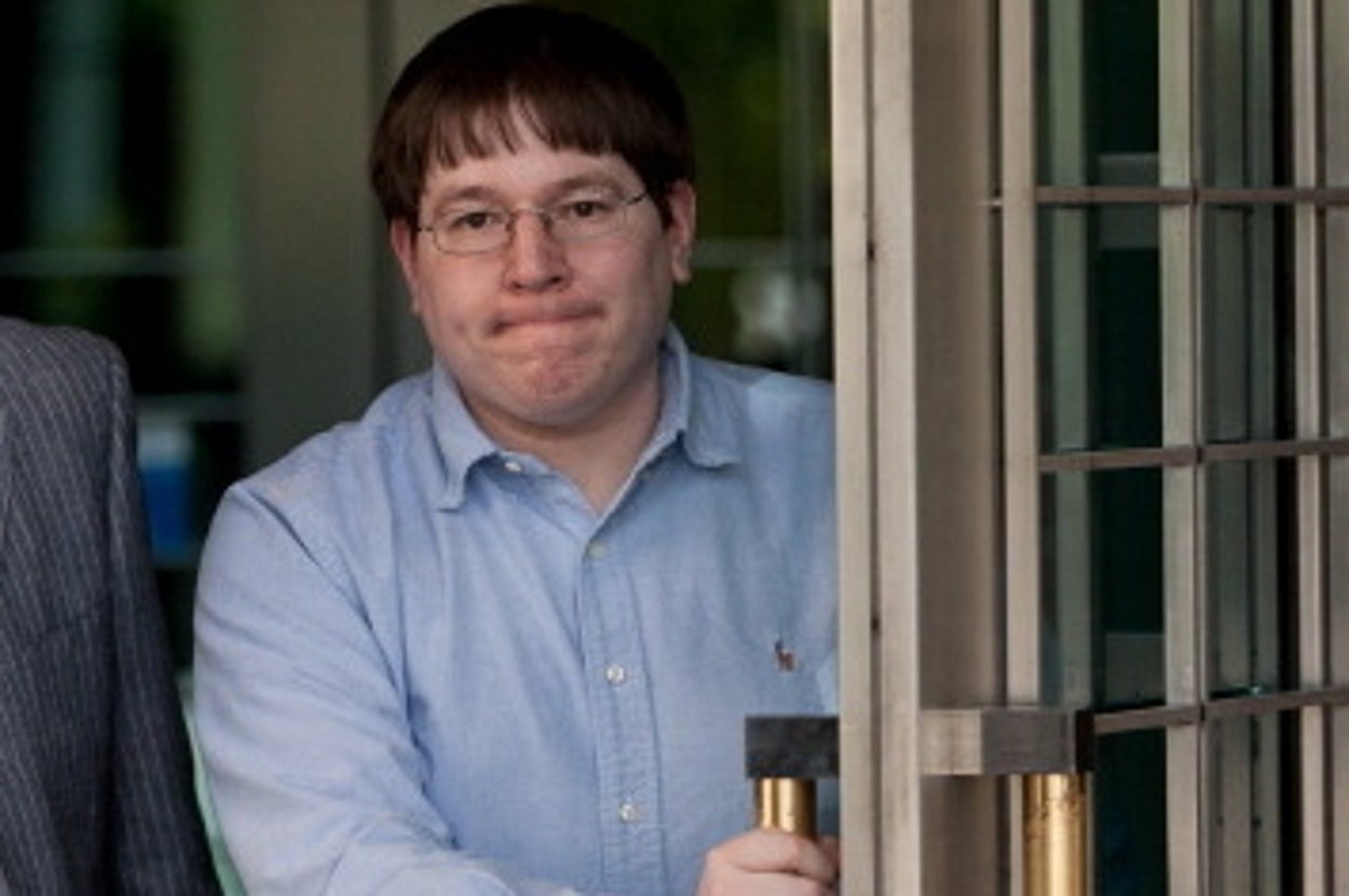 Matthew Keys Journalist Matthew Keys Admits To Hacking, Claims Sleeping Pills Made ...