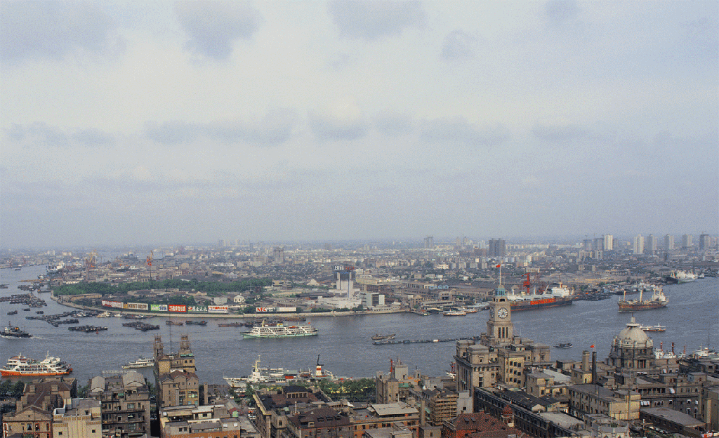 That's the growth of Shanghai in just twenty years.