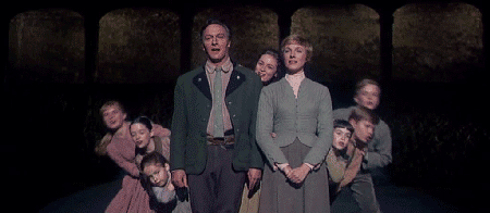 Christopher Plummer admits on the DVD commentary that he was drunk during the shooting of the music festival sequence.