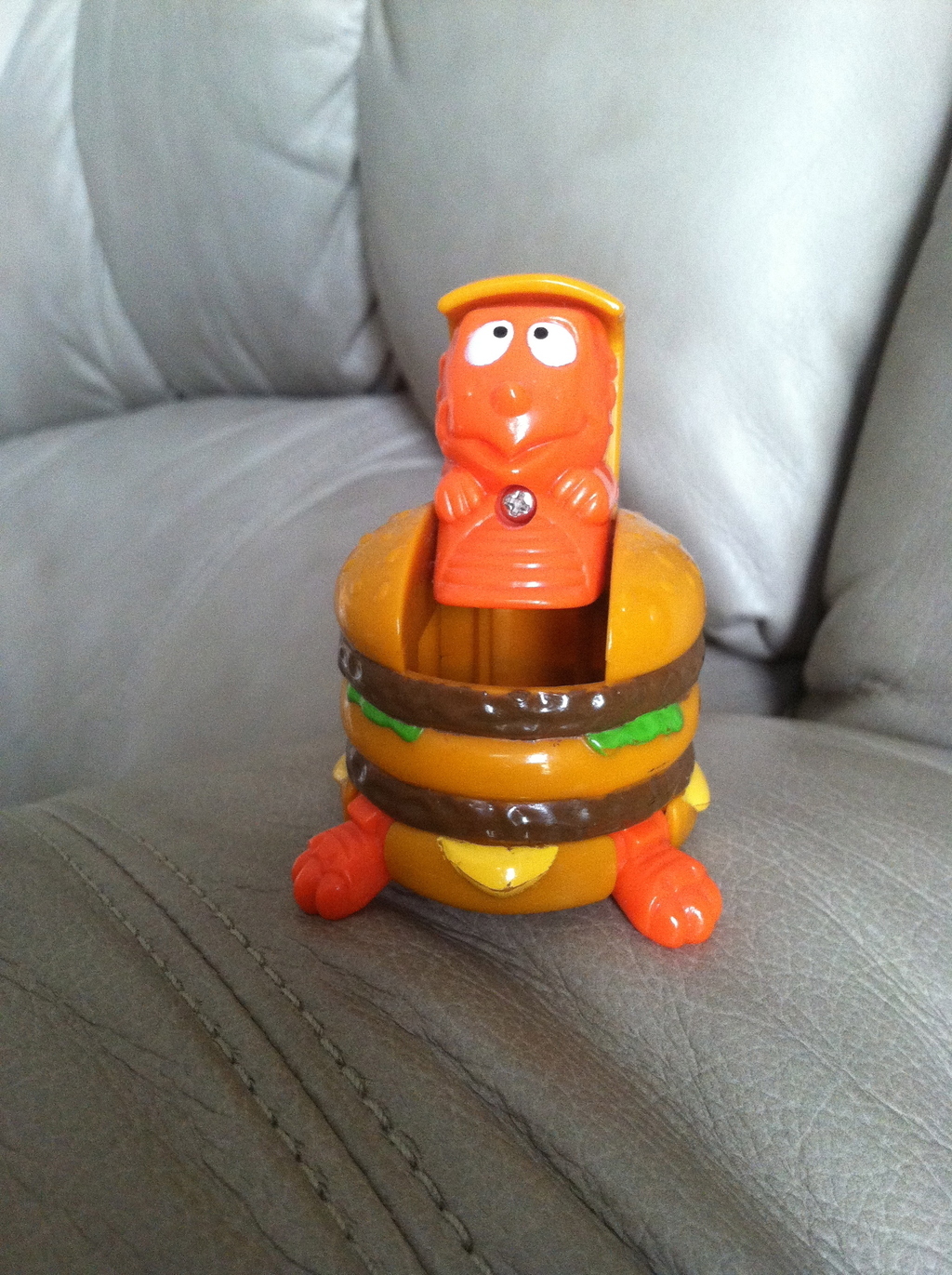In the 1980's McDonald's gave our little minds something to "wow" about- convertible toys.