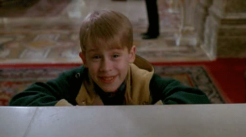 This is one of my favorite scenes from the movie. Kevin sure has grown up in the span of a year. Remember how docile and shy he was at the grocery store? Now he walks into The Plaza like he owns the joint. I went to The Plaza once and was asked to leave the lobby. Okay, to be fair, I wasn't wearing any shoes at the time, but still! He even called the hotel and made a same-day reservation the week of Christmas. Now, that's charisma, ladies and gentlemen.