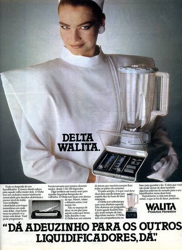 Ok, jÃ¡ deu! Que figurino Ã© esse ? Em 1984 a Walita quis mostrar a modernidade de seu novo liquidificador com uma bela modelo usando um figurino "futurista". Felizmente 30 anos se passaram e nÃ£o chegamos na era em que esta roupa Ã© usada. Ufa!