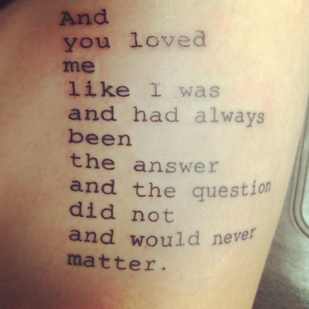 Man tattoos poem on his back to affirm love for girlfriend [Watch]