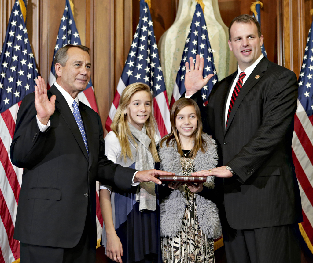 NFL's Jon Runyan to run for Congress in NJ