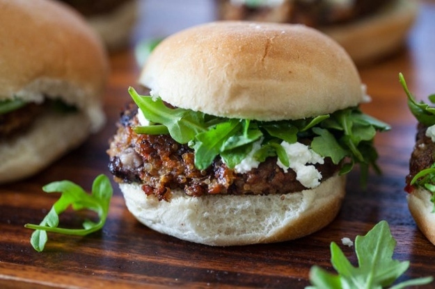 Indian Spiced Black Bean &amp; Tofu Burgers With Soy Cheese