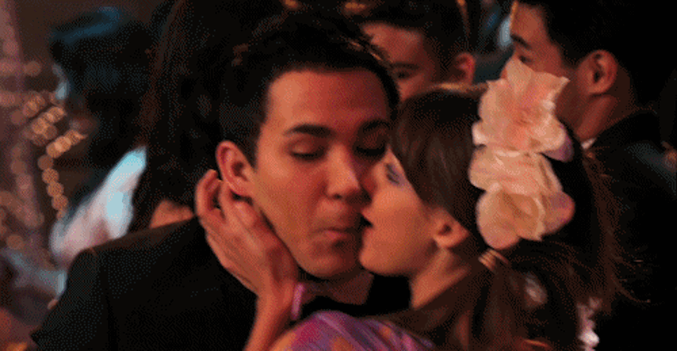 Because there is nothing sexier than kissing with pursed lips. This also is the same kiss reserved for your grandparents, so you just doubled the ick factor, Casanova.