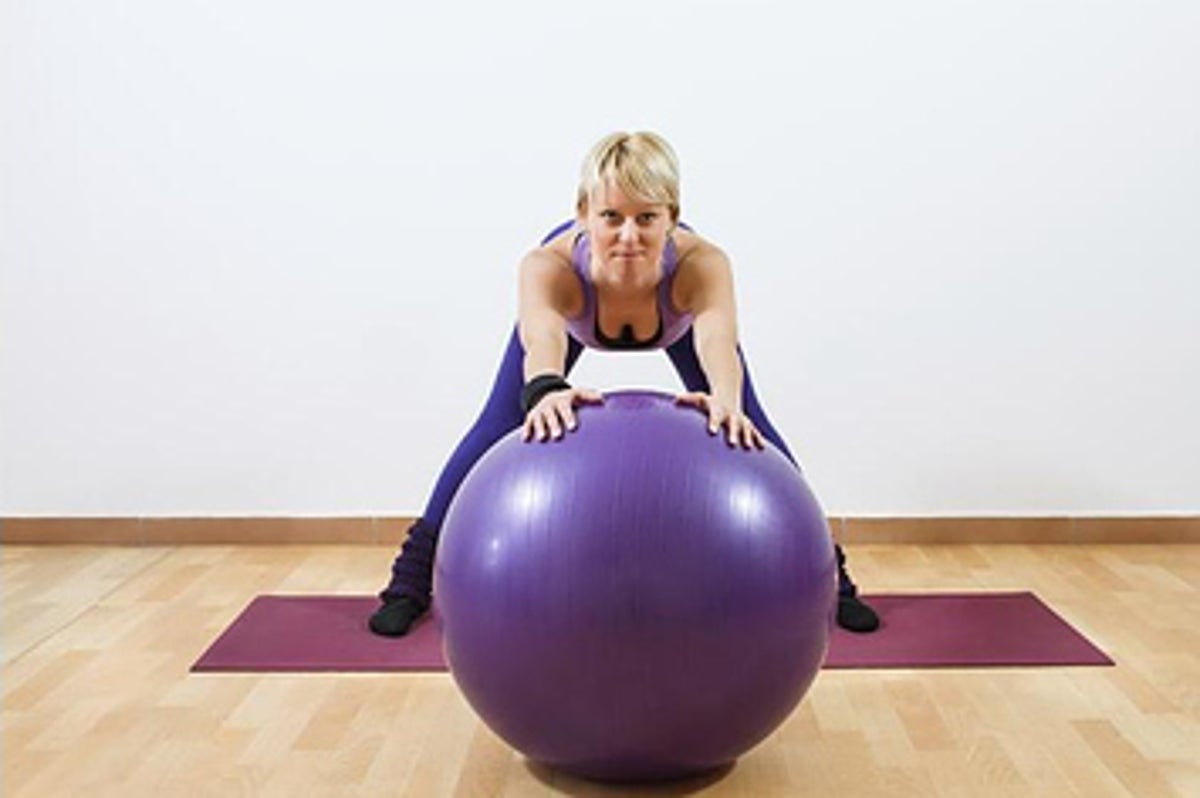 22 Worries Everyone Has During Pilates