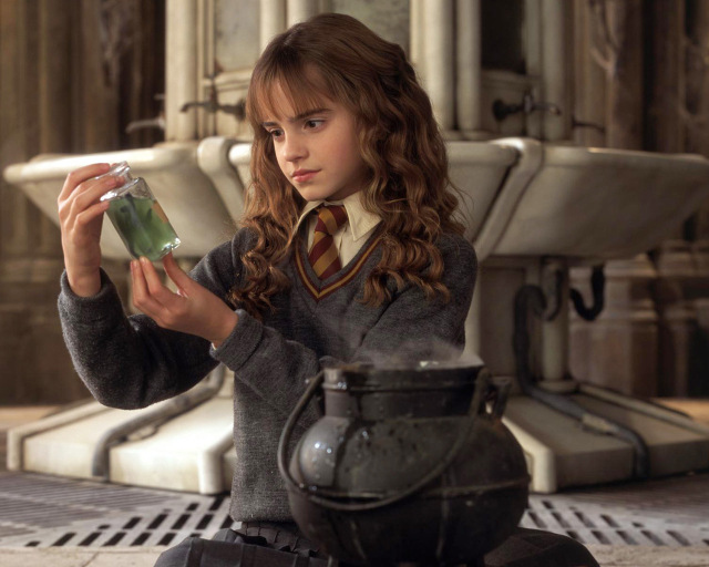 19 Problems Only Book Nerds Understand