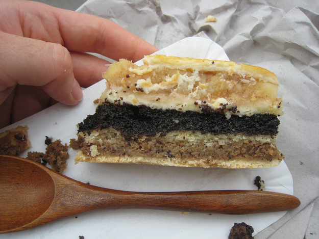 Fl&oacute;dni (layered pastry)