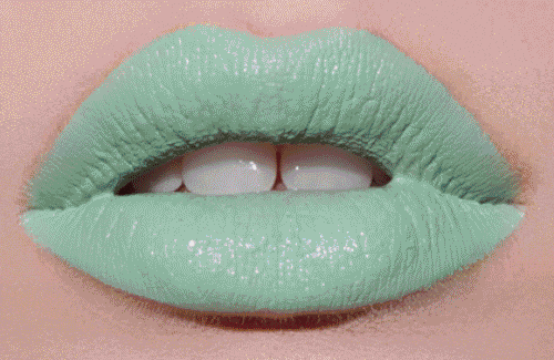 The au naturel look is fine and all, but you'd rather play with color.