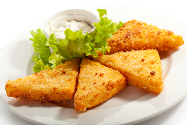 R&aacute;ntott Sajt (fried cheese)