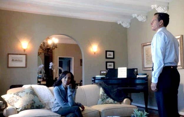 16 Super Scandalous Ways To Pope Your Apartment