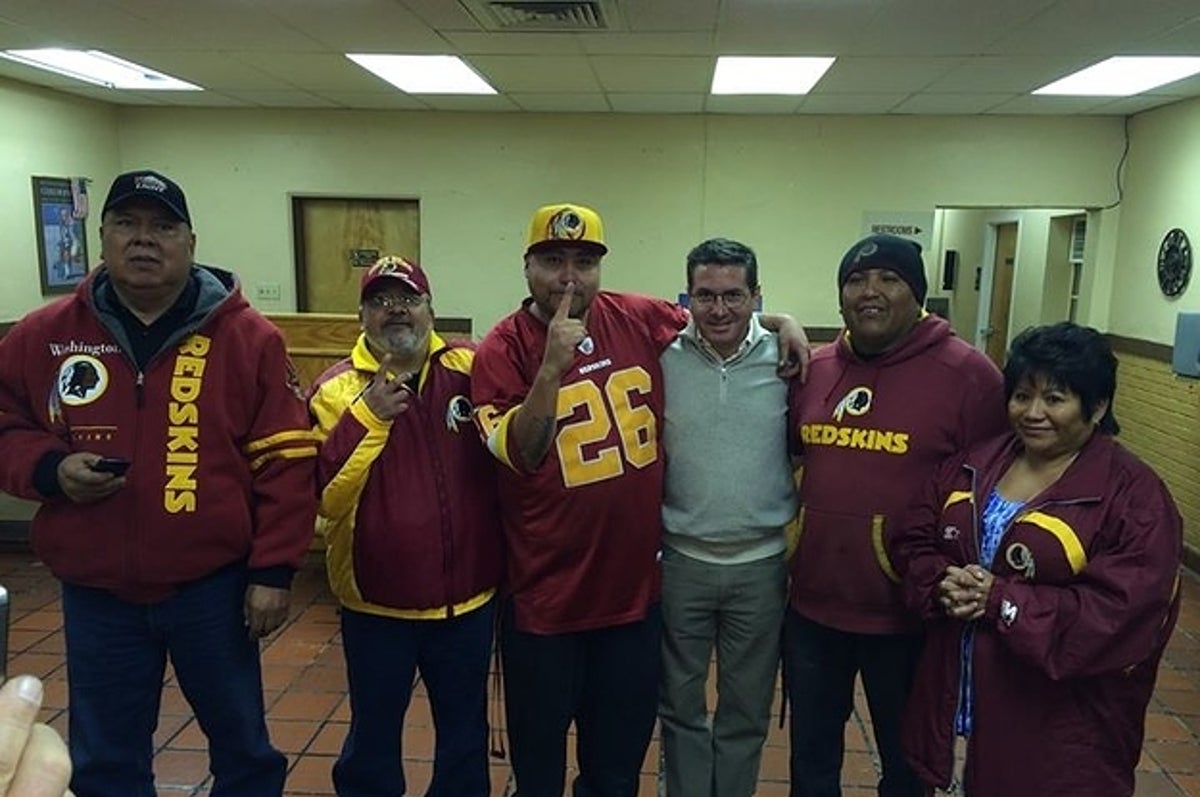 Dan Snyder is now giving money to Native Americans angry at Redskins' name  – timesherald