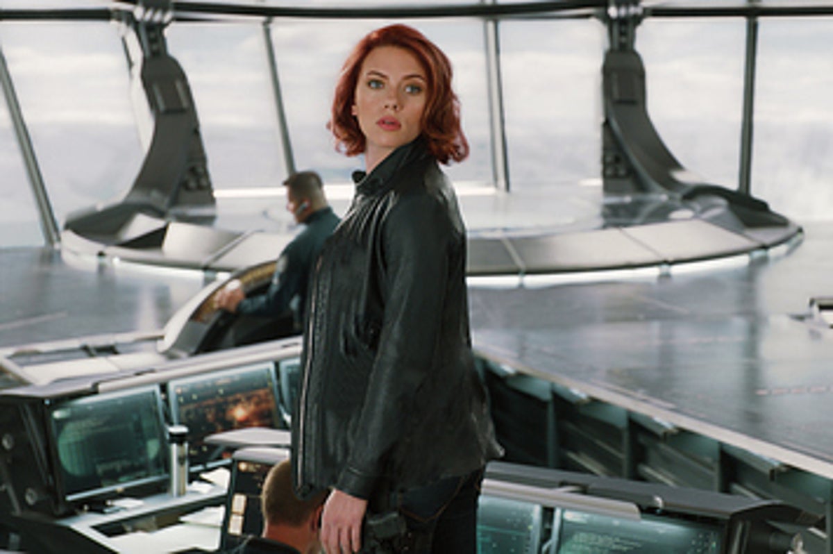 Pregnant Black Widow Avengers Sex - 9 Ways Scarlett Johansson's Pregnancy Could Be Hidden In \