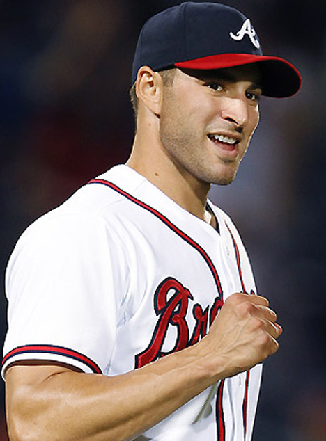 Brandon has been with the Braves since 2010, but has had multiple issues with his elbow. In July 2013, he impressively styled his hair to form 'YMCA' and pic-stitched it for the world to see.