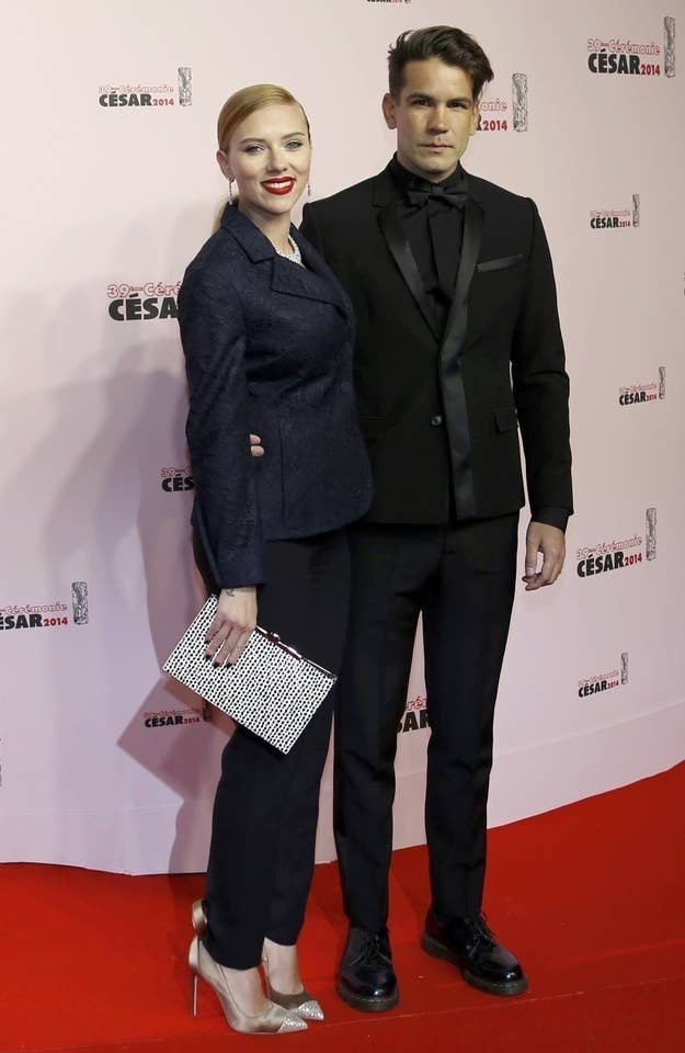 9 Ways Scarlett Johansson S Pregnancy Could Be Hidden In Avengers