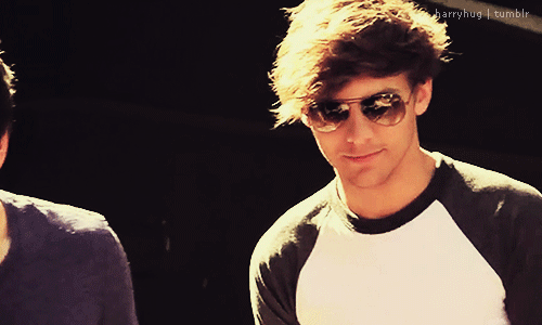 He could teach a course in "How to Rock Mirrored Lenses."