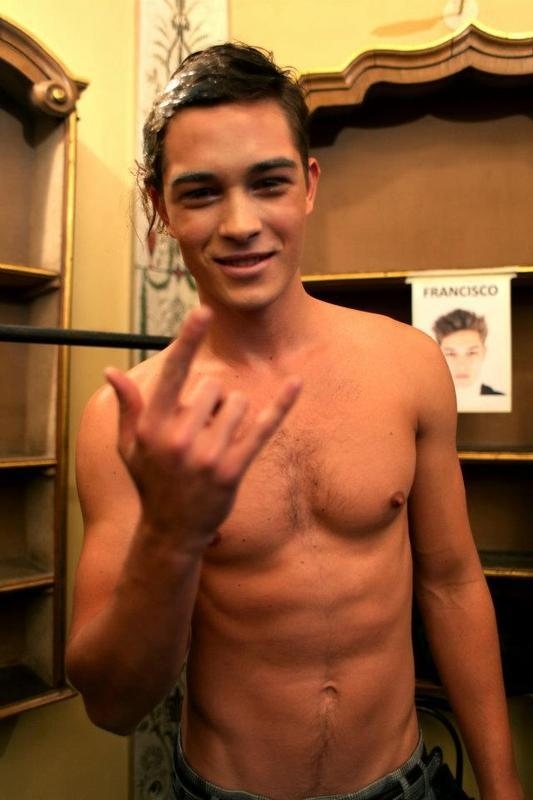 8 Reasons Why Francisco Lachowski Should Be Your New Obsession