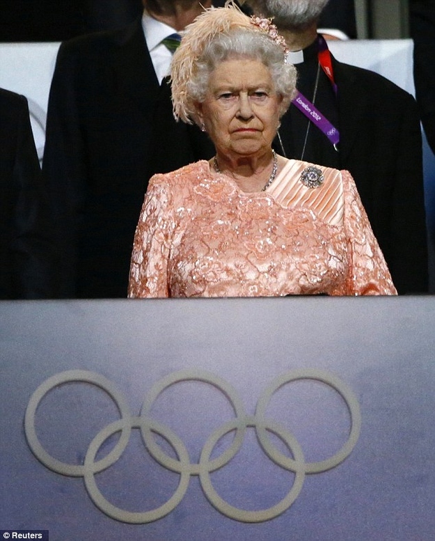 10 Times Queen Elizabeth Ii Simply Did Not Give A Fuck
