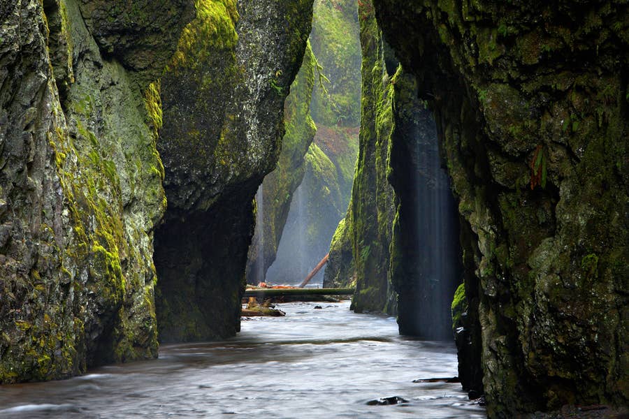 29 Surreal Places In America You Need To Visit Before You Die San francisco is one of the places to go in the usa before you die and the one essential activity while there is to hop on a cable car. 29 surreal places in america you need