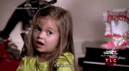 "¿Su hora de dormir? Es, eh, a las 7:30 de la noche, como cualquier niño de su edad. Pero está bien si esta noche se queda despierto hasta las 8. O incluso a las 9. Sí".