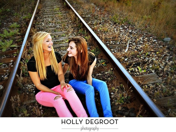 Best Friend Photo Shoot - Capturing Joy with Kristen Duke