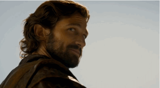 Pour une fois, Daario a réussi à surpasser Ygritte ET Daenerys.