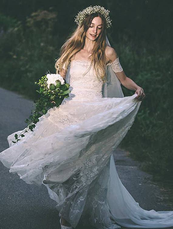 36 Of The Most Effortlessly Beautiful Boho Wedding Dresses Ever