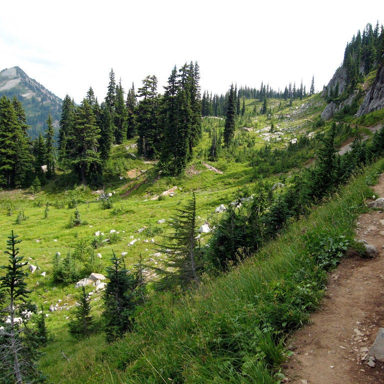 12 Hiking Trails That Will Take Your Breath Away