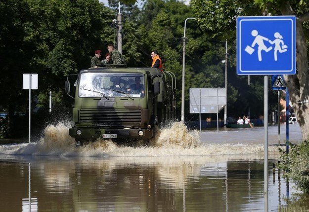 20 Heartbreaking Photos Of The Deadly Floods In Serbia, Bosnia