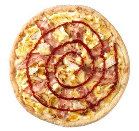Ingrédients : crème fraîche légère, mozzarella, poulet rôti, oignon, bacon, sauce barbecue.Regardez-moi cette spirale infernale de sauce barbecue, qui vient pourrir une pizza parfaitement saine et comestible. Quel gâchis.